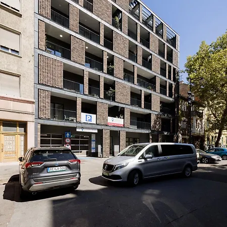 Chic & Comfort With Balcony * Budapest