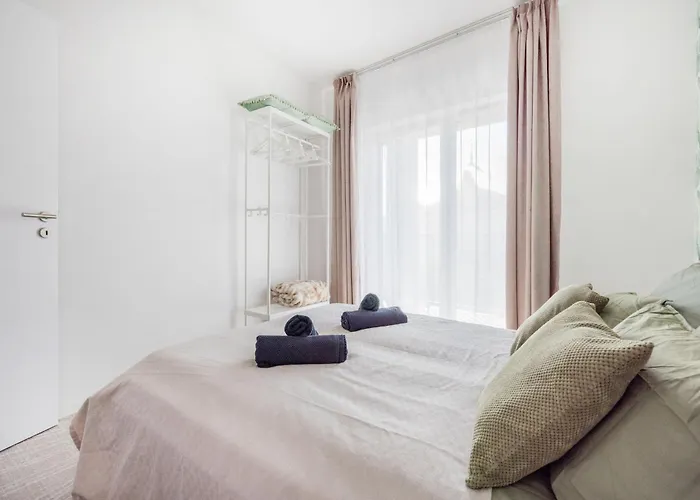 公寓 Chic & Comfort With Balcony 布达佩斯